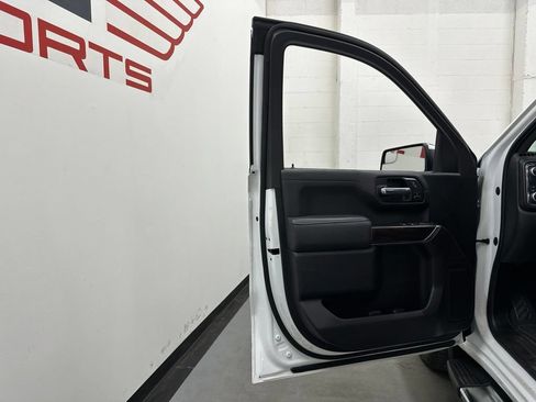 Used 2021 GMC Sierra 1500 SLT w/ SLT Premium Package RWD image 41