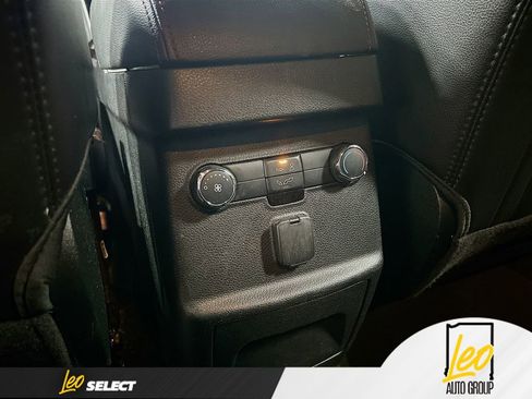 Used 2019 Ford Explorer Sport image 25