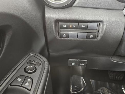 New 2025 Nissan Versa S w/ Trunk Package image 38