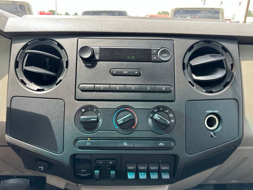 Used 2008 Ford F350 XL RWD image 30
