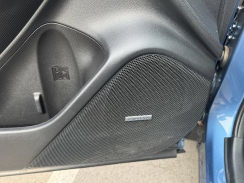 Used 2021 Subaru Forester Touring AWD/4WD image 29