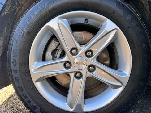 Used 2024 Chevrolet Malibu LT FWD image 28