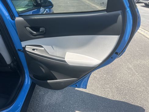 Used 2022 Hyundai Kona SEL w/ Cargo Package FWD image 14