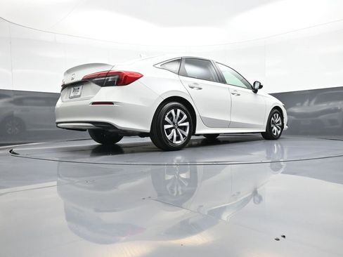 Used 2023 Honda Civic LX image 29