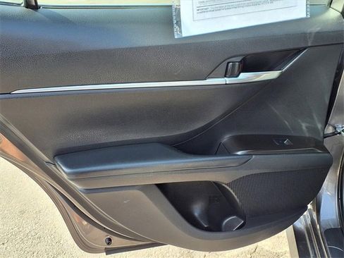 Used 2024 Toyota Camry LE image 8