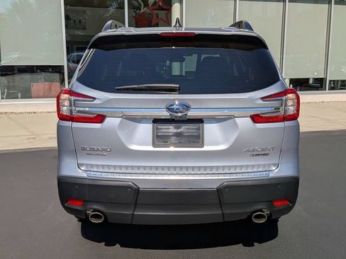 Used 2024 Subaru Ascent Limited w/ Technology Package AWD/4WD image 4