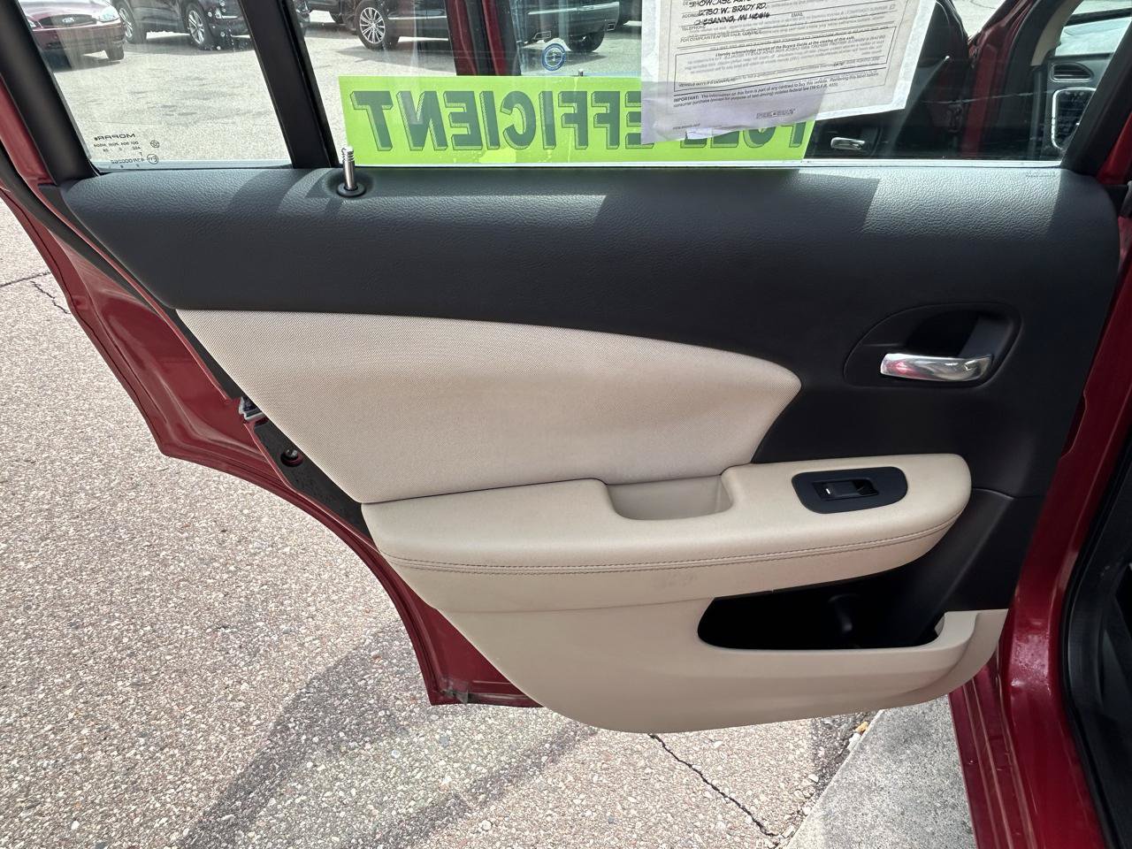 Used 2013 Chrysler 200 LX FWD image 13