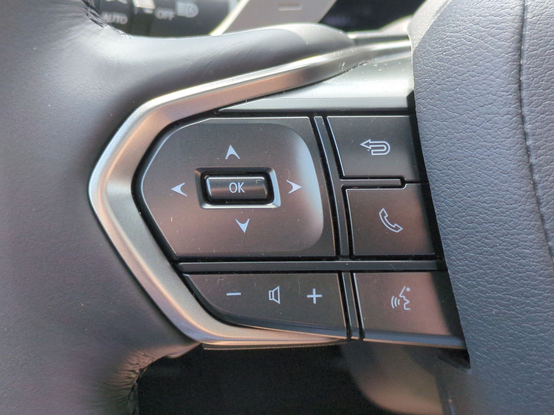 Used 2025 Lexus TX 350 FWD w/ Technology Package image 17