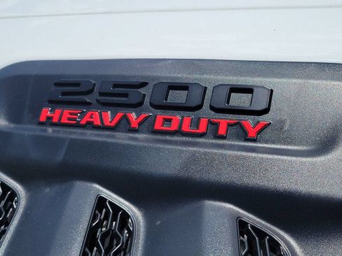 New 2026 RAM 2500 Limited AWD/4WD image 8