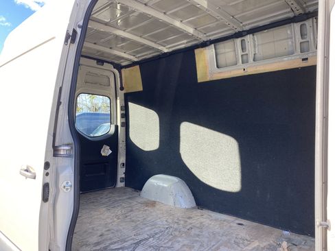 Used 2022 Mercedes-Benz Sprinter 1500 image 19