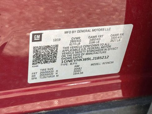 Used 2020 Chevrolet Traverse LT w/ LT Premium Package AWD/4WD image 11