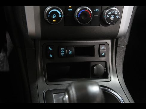 Used 2012 Chevrolet Traverse LT AWD/4WD image 10
