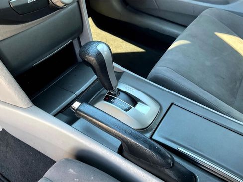 Used 2012 Honda Accord LX image 15