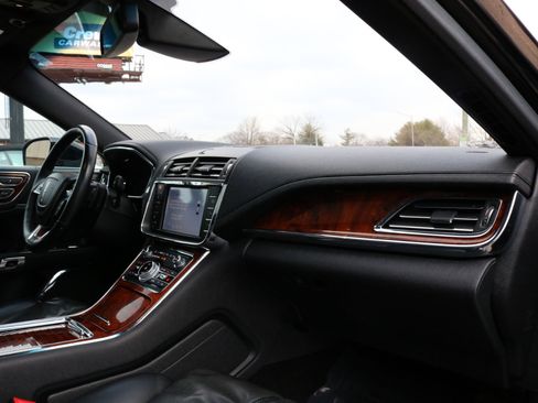 Used 2020 Lincoln Continental Reserve image 63