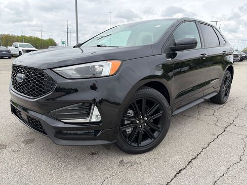 Used 2022 Ford Edge ST-Line AWD/4WD image 3