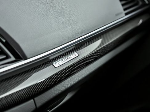 Used 2024 Audi SQ5 Premium Plus image 39