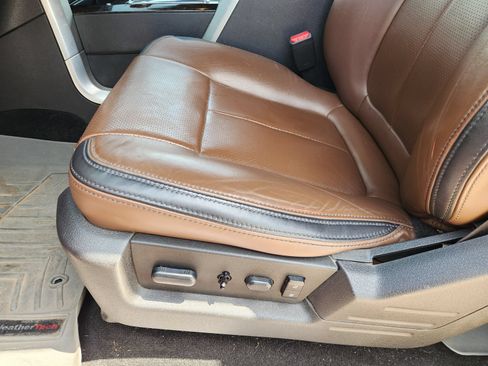 Used 2014 Ford F150 Platinum AWD/4WD image 28