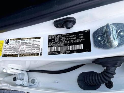 Used 2022 Toyota 4Runner Limited image 14