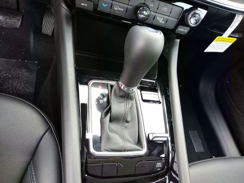 New 2026 Jeep Compass Latitude image 15