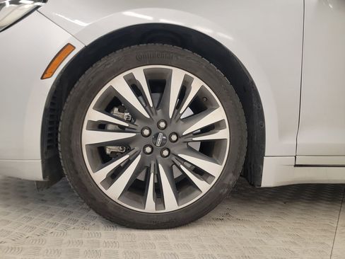 Used 2018 Lincoln MKZ Reserve w/ Climate Package AWD/4WD image 10