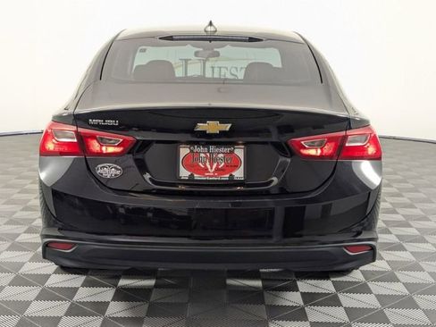 Used 2022 Chevrolet Malibu LS image 6
