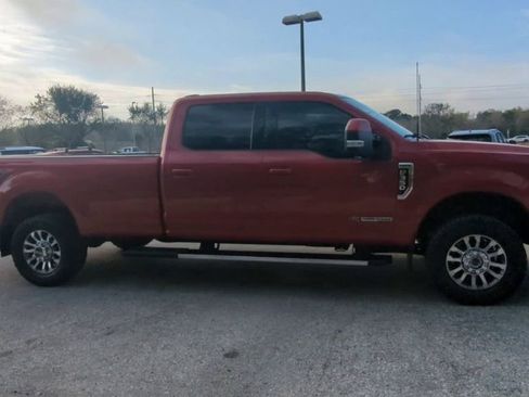 Used 2022 Ford F350 Lariat w/ Lariat Value Package image 31
