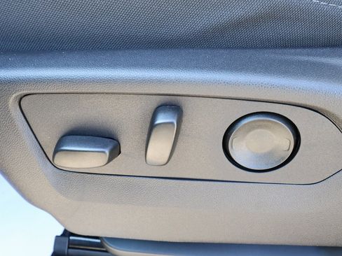 New 2026 GMC Sierra 1500 Elevation image 16