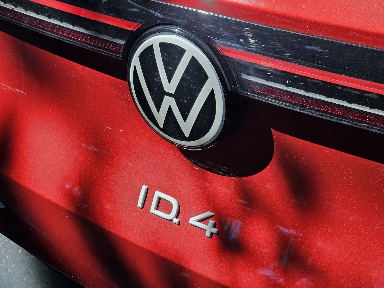 Used 2023 Volkswagen ID.4 Pro RWD image 9