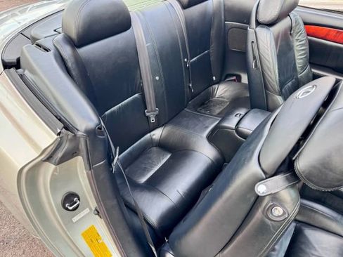 Used 2002 Lexus SC 430 Convertible image 16