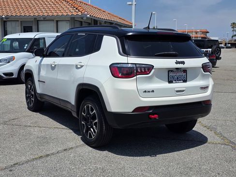 Used 2020 Jeep Compass Trailhawk AWD/4WD image 6
