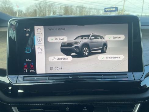 Certified 2025 Volkswagen Atlas SE image 20