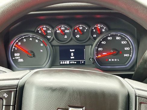 Used 2025 Chevrolet Silverado 1500 W/T w/ WT Value Package AWD/4WD image 12
