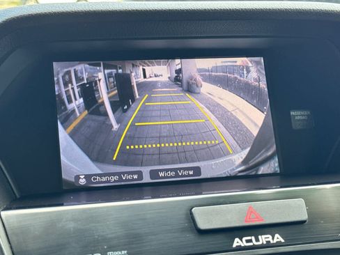 Used 2014 Acura ILX w/ Technology Package FWD image 20
