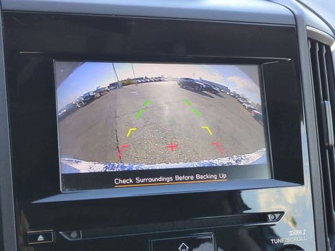 Used 2022 Subaru Crosstrek 2.0i Premium w/ Moonroof Package image 29