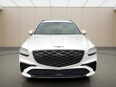 Certified 2026 Genesis GV70 3.5T Sport Prestige image 8