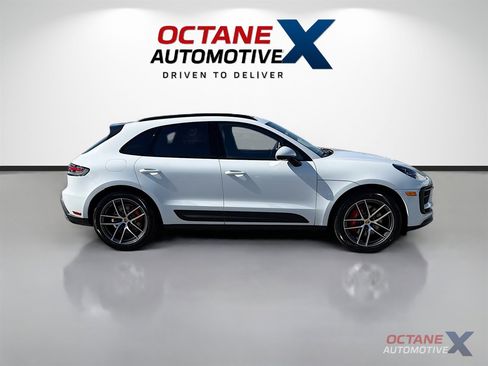 Used 2022 Porsche Macan S AWD/4WD image 8
