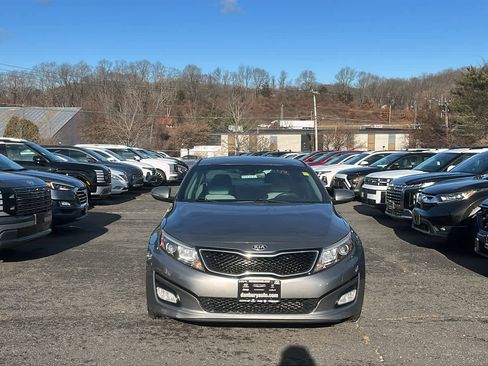 Used 2015 Kia Optima LX w/ Paint Protection Film Package image 2