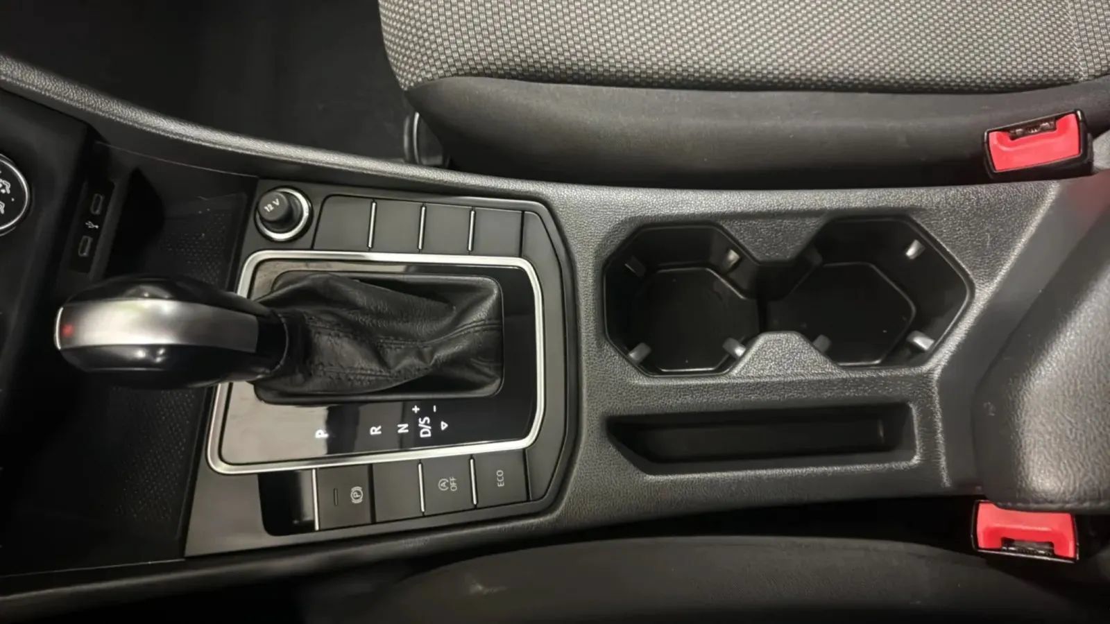 Used 2021 Volkswagen Jetta S FWD image 30