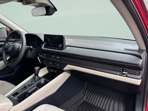 Certified 2024 Honda Accord EX image 36