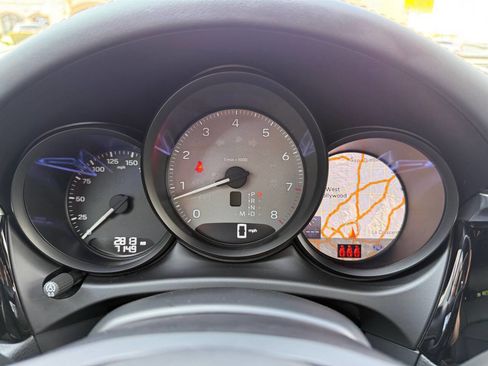 Used 2024 Porsche Macan S image 36