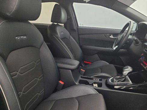 Used 2022 Kia Forte GT-Line w/ GT-Line Premium Package image 21