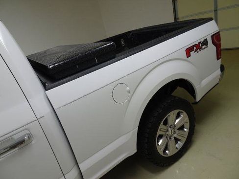 Used 2018 Ford F150 XLT w/ Equipment Group 302A Luxury AWD/4WD image 11