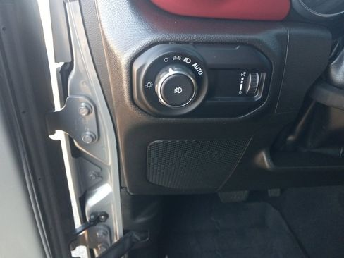 Used 2023 Jeep Wrangler Unlimited Rubicon w/ Steel Bumper Group image 30