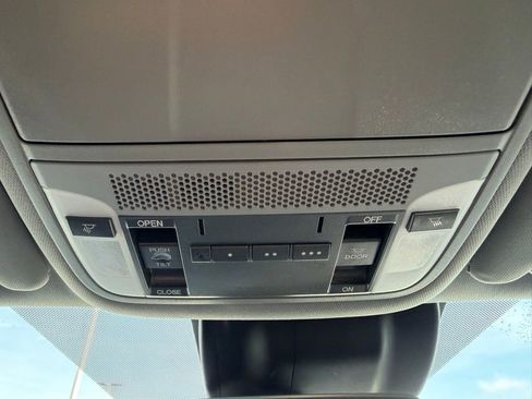 Used 2020 Acura MDX SH-AWD image 23