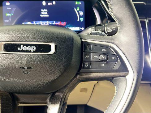 Used 2024 Jeep Grand Cherokee Limited 4xe AWD/4WD image 19