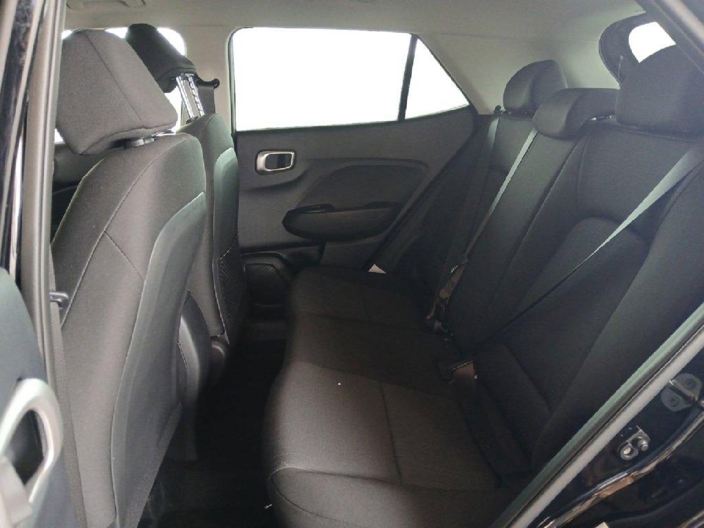 New 2026 Hyundai Venue SE FWD image 13