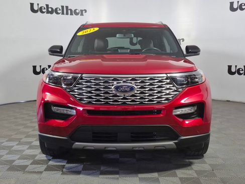 Used 2023 Ford Explorer Platinum w/ Technology Package AWD/4WD image 2