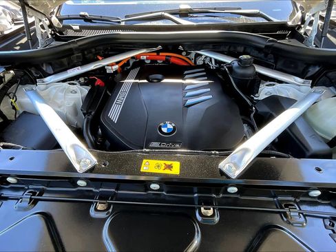 Used 2021 BMW X5 xDrive45e w/ Premium Package 3 image 31
