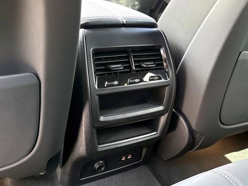 New 2026 BMW X5 sDrive40i RWD image 16