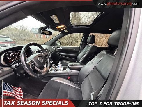 Used 2018 Jeep Grand Cherokee Altitude image 10
